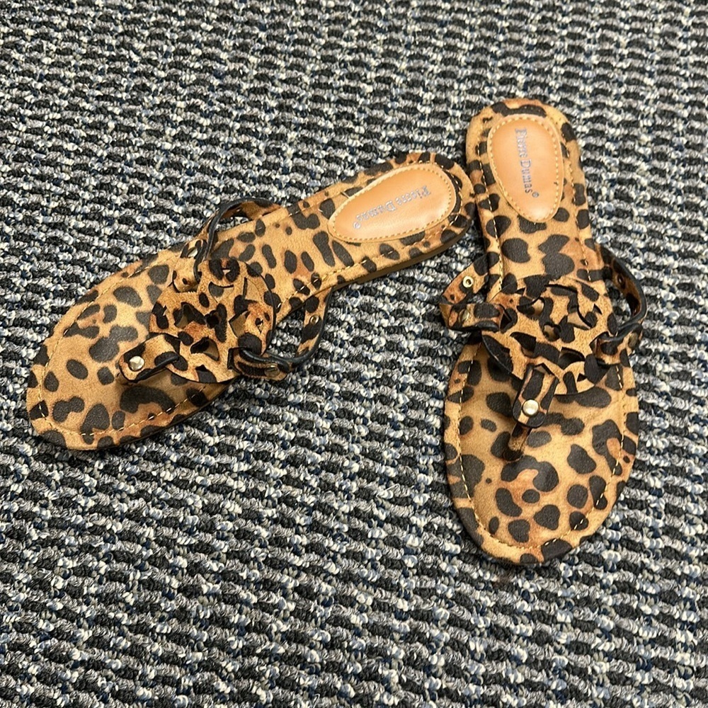 Comfy Sandals Pierre Dumas Sandals EUC Size 8.5 - Picture 2 of 7
